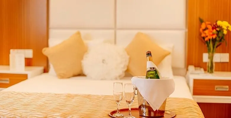 City Royal Hotel & Casino · LOBİ