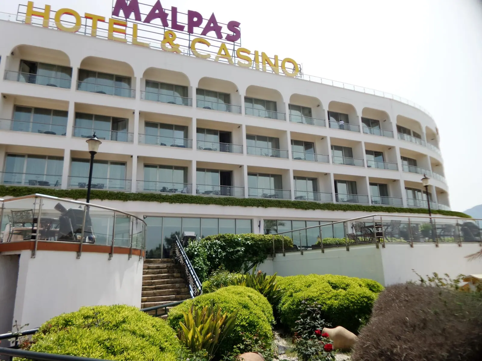 Malpas Hotel & Casino · LOBİ