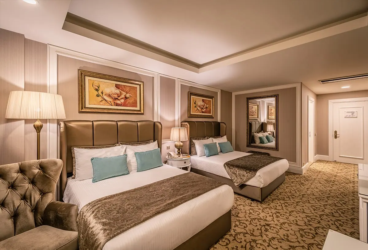 Vuni Palace Hotel & Casino & Spa · HAVUZ